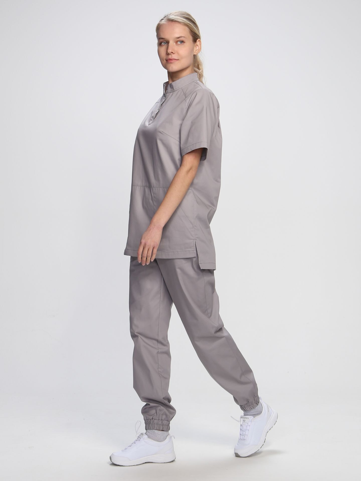 Костюм женский Сити-002 MedLine, св.серый